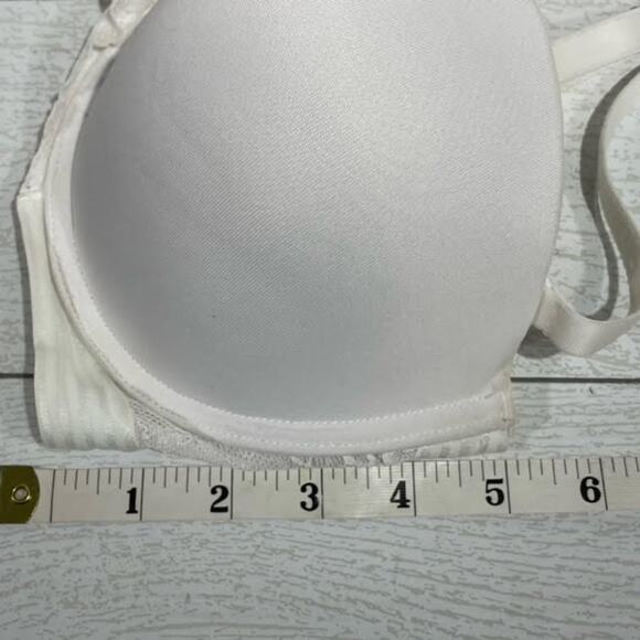 Maidenform White Demi Cup Bra  Lightly Padded, Lace Back, Comfortable Size 36DD - Picture 3 of 6